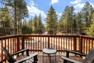 A Stylish Tahoe Retreat, Walk to Lake and Casinos! - 3