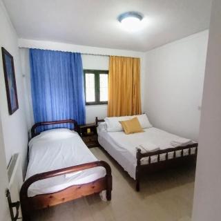 5pax Big Ground Floor apartment - Kyparissia - 1