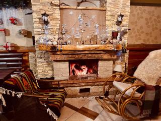 Forest House - Yasinia - 6