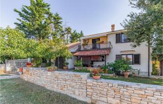 1 Bedroom Gorgeous Apartment In Medulin - Medulin - 2