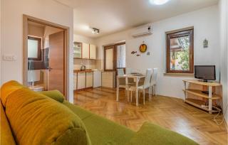 1 Bedroom Gorgeous Apartment In Medulin - Medulin - 8