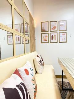 Aesthetic Cozy Stay with PS4, Netflix Coffee Nook - Elena Suites Staycation - Manila - 6