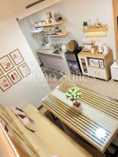 Aesthetic Cozy Stay with PS4, Netflix Coffee Nook - Elena Suites Staycation - Manila - 1