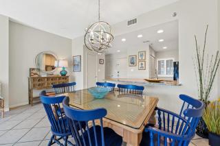 Beach Daze - Beach Manor 113 Ground Floor Condo, Sleeps 6 Steps to Beach Pool, Sauna & More! - 1