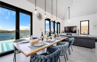 Awesome Home In Zaboric - 7