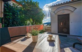 Gorgeous Apartment In Rabac With Wi-Fi - 4