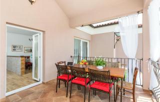 Stunning Home In Pula - Štinjan - 8