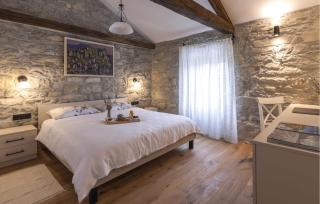Nice Home In Buzet With Kitchen - Buzet - 3