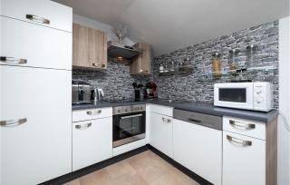 Amazing Apartment In Krsan With Wifi - 4