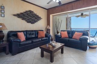 Sandy Feet Retreat Premium Oceanfront Condo - 8