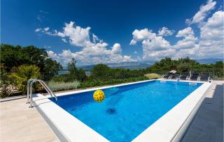 Gorgeous Home In Klimno - 9
