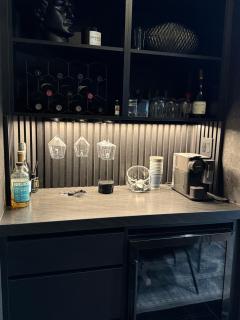 Modern Mountain Luxury Soak, Stay, & Be Spoiled - Shaver Lake - 6