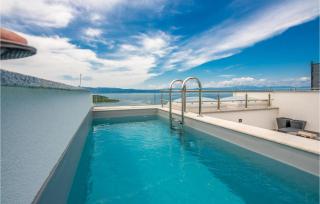 3 Bedroom Beautiful Home In Njivice - 3