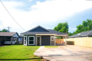 The Little Cozy Grey Home - 0