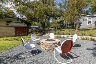 Creeks Edge Peaceful Retreat with Firepit - Fredericksburg - 7