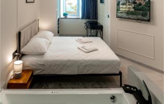 Awesome Apartment In Opatija With Wifi - Opatija - 5