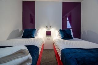 OYO The Bentleys Hotel - 7