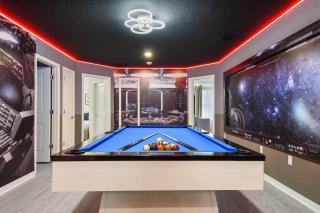 Avengers Game Room 10br Villa w/Private Pool Spa - 9
