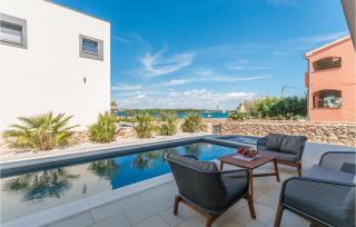 Villa Royal House 2 - 3