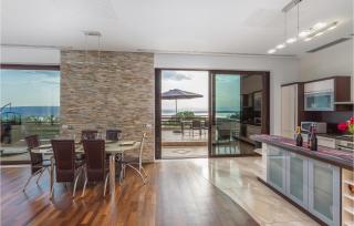 Lovely Home In Crikvenica - 5