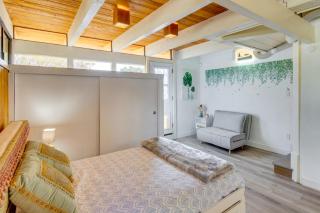 Less Than 1 Mi to Beach and Pepperdine Airy Malibu Studio - 3