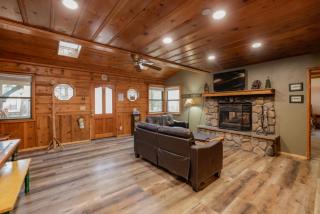 Kelley's Kabin #290 - 5