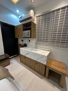 شقه استديو دخول ذاتي الرياض حي الريان - Riad - 7