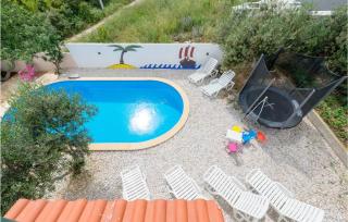 7 Bedroom Stunning Home In Kastel Novi - Kastel Novi - 1