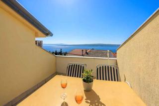 Apartments in Crikvenica 14043 - Crikvenica - 2