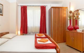 Awesome Apartment In Baska Voda - Baška Voda - 5