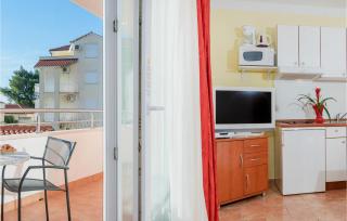 Amazing Apartment In Baska Voda - Baška Voda - 6