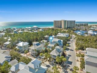 Quaint 2BR/25BA Cottage Nestled Between 30A & Panama City Beach! Sleeps 6! - 1