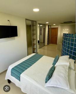 Hotel y Apartamentos Montes - Medellín - 9