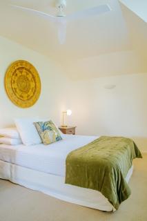 Russell Wharf House - York Street Apartment - 4