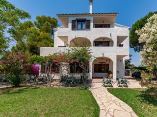 Small building with 4 apartments close to the beach - Mont-roig del Camp - 8