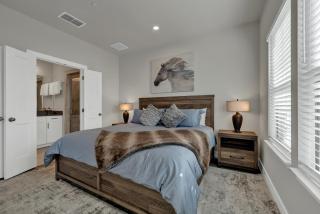 Hill Country Wine Hideaway - Fredericksburg - 8