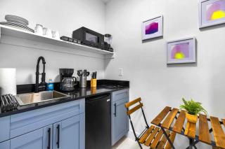 Comfy Retreat Studio w Kitchenette - 15min to Wynwood - 7