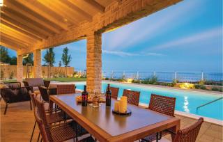 Lovely Home In Veprinac With Sauna - Veprinac - 9