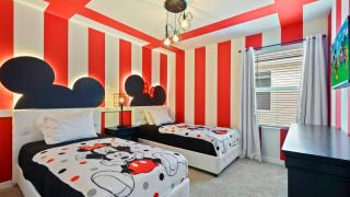 Disney Getaway: Pool, Spa & Lake Views - Kissimmee - 7
