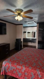 Luxury Inn - Houston - 1