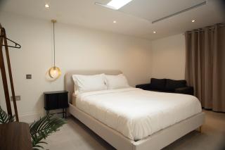 Soho Royal View - 8