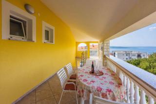 Two-Bedroom Apartment Crikvenica 32 - Crikvenica - 3