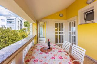 Two-Bedroom Apartment Crikvenica 32 - 2
