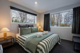 Capricorn - 2BR Easy Drive to Dark Sky Dining - 7