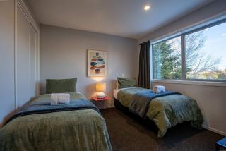 Capricorn - 2BR Easy Drive to Dark Sky Dining - 6