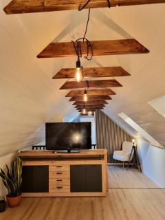 Guesthouse Evelyn - Vankiva - 0