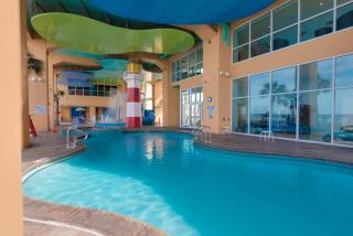 Water Park On-Site! 2 Beachfront Master Suites! Corner Balcony Views! - Panama City Beach - 2