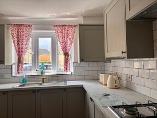 Peaceful 2BR Retreat w Garden Near Oxford - Witney - 6