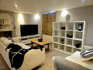 Beach Bunker - Sandgate - 0