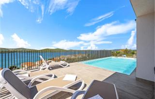 Awesome Home In Zaboric - 3